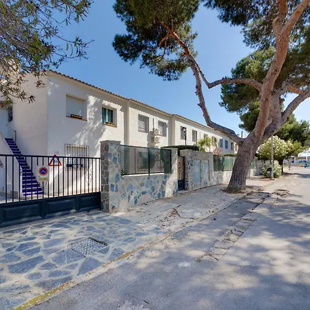 Cb Living - 2 Bedroom Near Zenia Apartment Dehesa de Campoamor (Orihuela Costa)