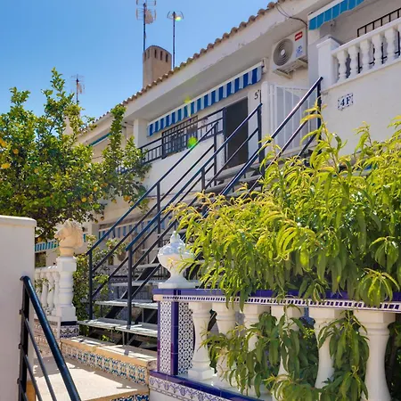 Apartment Cb Living - 2 Bedroom Near Zenia